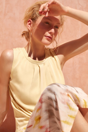 photography: Marco Trunz | model: Sandra Martens | client: LANIUS