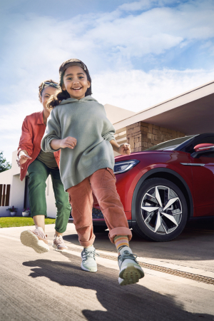 photography: Joe Hoelzl | videography: Spreadfilms | styling: Anna-Marina Roth | client: Volkswagen AG