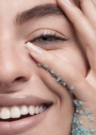 photography: Lisa Jureczko | usage: Harpers Bazaar