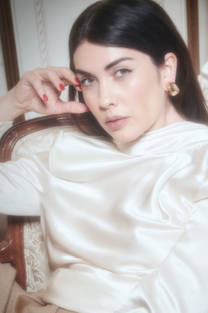 photography: Felicitas Umlauf | production: Heinersdorff media | model: Ira Meindl photography: Felicitas Umlauf | production: Heinersdorff media | model: Ira Meindl