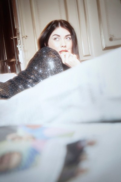photography: Felicitas Umlauf | production: Heinersdorff media | model: Ira Meindl