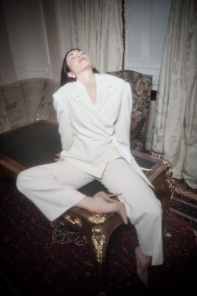 photography: Felicitas Umlauf | production: Heinersdorff media | model: Ira Meindl