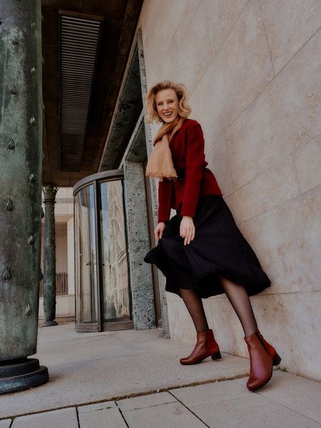 photography: Marco Woyczikowski | production: Lach GmbH & Co. KG | client: Mephisto | Styling: Janine Aggen