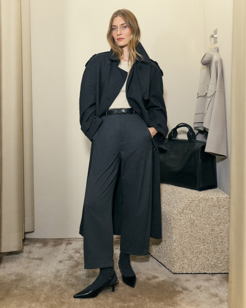 photography: Leon Schleßelmann | model: Carolin Lossberg | client: Drykorn