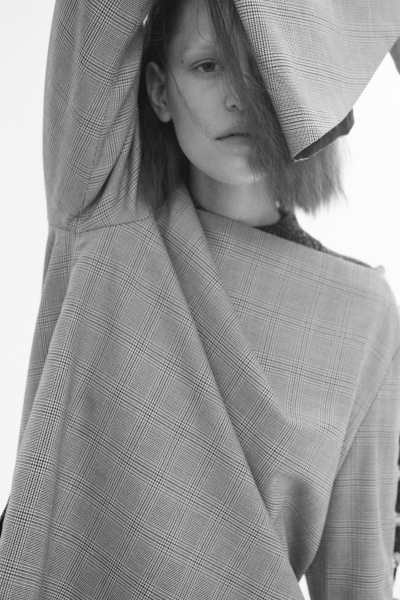 photography: Anna Vatheuer | model: Annie Walter | usage: Also Magazine
