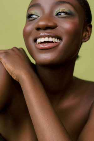 photography: Anna-Maria Langer | model: Hilda Appiah
