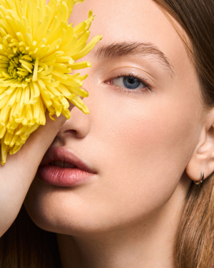 photography: Jan Niessen  | model: Cristina Pastian