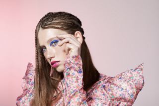 photography: Sascha Schäfer | make-up: Christine Eleven | hair: Rima Sium