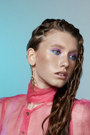 photography: Sascha Schäfer | make-up: Christine Eleven | hair: Rima Sium