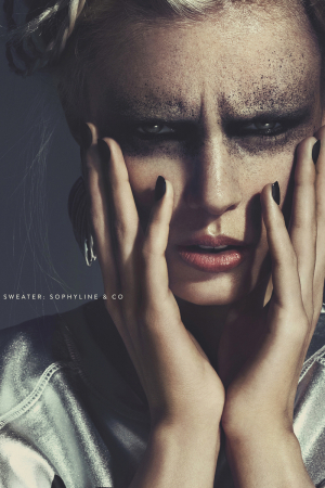 photography: Benjamin Becker | make-up: Christine Eleven | hair: Rima Sium | styling: Susi Bauer