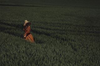 photography: Jaan Eric Fischer | model: Marie Louwes | production: Vera Troeger
