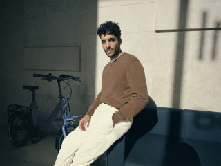 client: Kalkhoff | production: Zvei Studios | director: Lukas Bierholz | dop: Jens Wirtzfeld | photography: Valentin Mühl | model(s): Hüseyin | postproduction, film: Philip Schürk | postproduction, photo: Tim Wachnowski