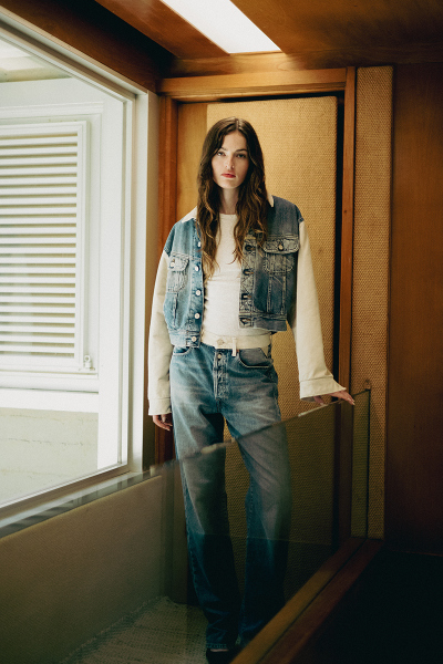 art direction, photography, videography: Julian Spangenberg | client: REPLAY