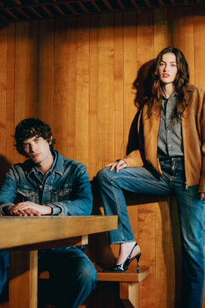 art direction, photography, videography: Julian Spangenberg | client: REPLAY