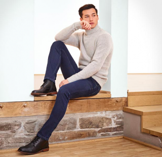 photography: Joachim Stretz | model: Tian Brennecke & Mike Rijsenbrij | client: Wegener & Meyer Hosen