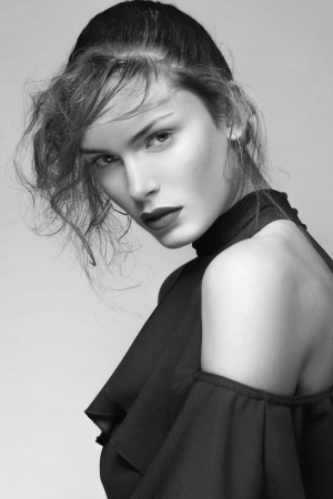 photography: Jürgen Lenhardt | model: Marion Pascale | client: Lookbook Shooting