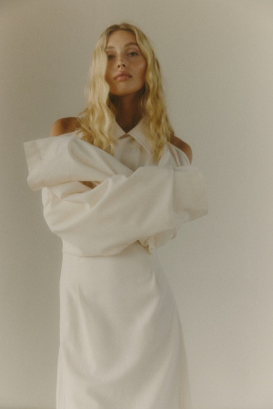 photography: Jonas Müller | usage: L'Officiel Belgium | models: Zana Sibobosi, Una Mabasa, Annabel Lewis, Antonia Julies, Macs, Chelsea Maguire, Lindiwe Dim | AD: Armand Dicker