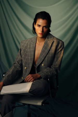 photography: Christoph Klutsch | styling: Natasha Gridina | model: Nicola Woyczyk c/o A Managment photography: Christoph Klutsch | styling: Natasha Gridina | model: Nicola Woyczyk c/o A Managment