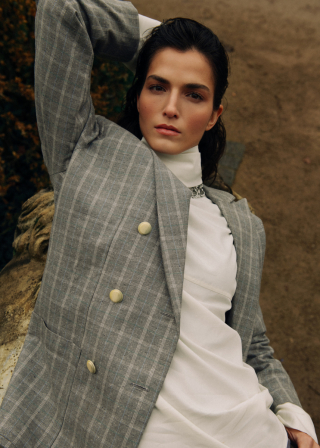 photography: Christoph Klutsch | styling: Natasha Gridina | model: Nicola Woyczyk c/o A Managment
