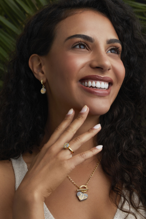 photography: Sallyhateswing | models: Miriam Rautert, Justine Maleewan | client: concrete jungle