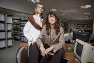 photography: Daniel Torz | videography: Petafilms | models: Rafaela Bosi, Hanna Verhees | client: comma, | hair & make-up: Lisa Hammedinger & Suzana Santalab