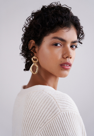 photography: Florian Fitzek | model: Samya c/o mgm models