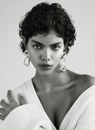 photography: Florian Fitzek | model: Samya c/o mgm models