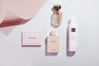 photography: Jeanette Bäumer | production: Orendt Studios | client: Douglas