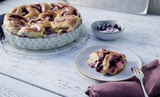 photography: Marius Prions