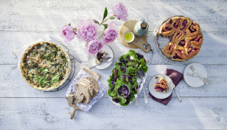 photography: Marius Prions