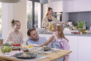 photography: Ralph Richter | hair & make-up: Anne-Lena Cox | client: FRIPA Papierfabrik Albert Friedrich KG