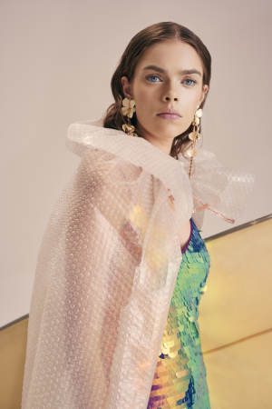 photography: Stefan Kapfer | hair & make-up assistance: Lena Beckert | model: Philippa K. c/o Louisa models