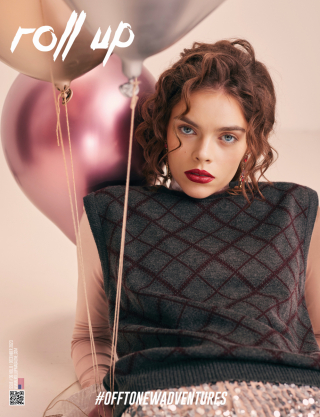 photography: Stefan Kapfer | hair & make-up assistance: Lena Beckert | model: Philippa K. c/o Louisa models