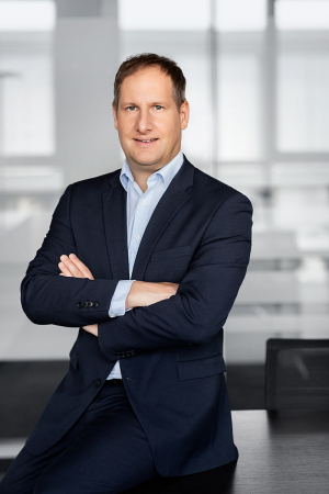 photography: John M. John | client: apoBank ( Deutsche Apotheker- und Ärztebank eG )