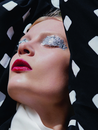 photography: Per Florian Appelgren | usage: L'Officiel Thailand