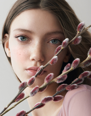 photography: Florian Sommet | model: Arina Kriukova c/o Faces One