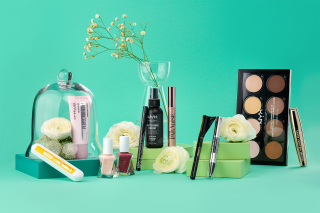 photography: Mona Strieder | production: twentyfourone // motionpicture GmbH | client: Maybelline New York c/o L\'ORÉAL Deutschland GmbH