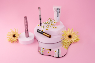 photography: Mona Strieder | production: twentyfourone // motionpicture GmbH | client: Maybelline New York c/o L\'ORÉAL Deutschland GmbH